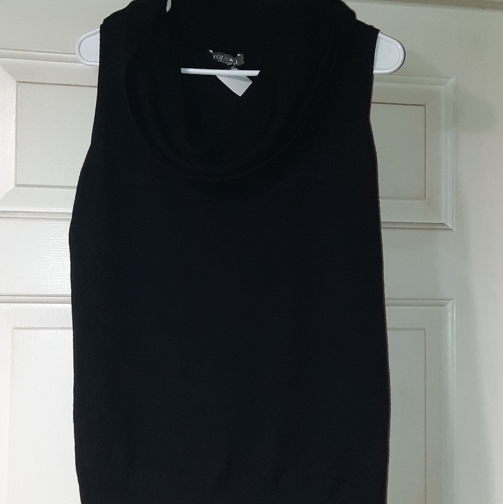 Roz & Ali cowl neck sweater tank